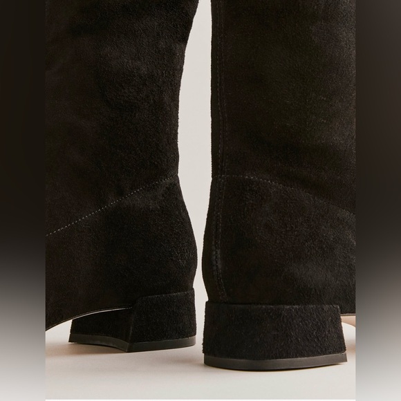 REFORMATION RAVEN BLACK SUEDE KNEE HIGH BOOTS 9.5 - Picture 5 of 9